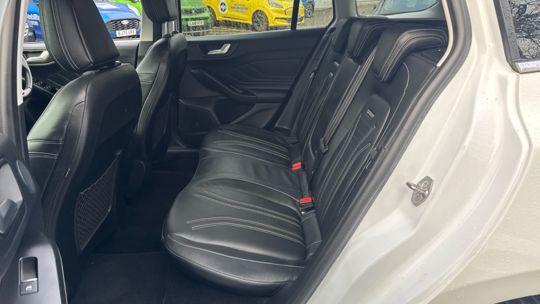 Ford Focus Vignale 1.5 EcoBoost 150 5dr Auto Petrol Estate